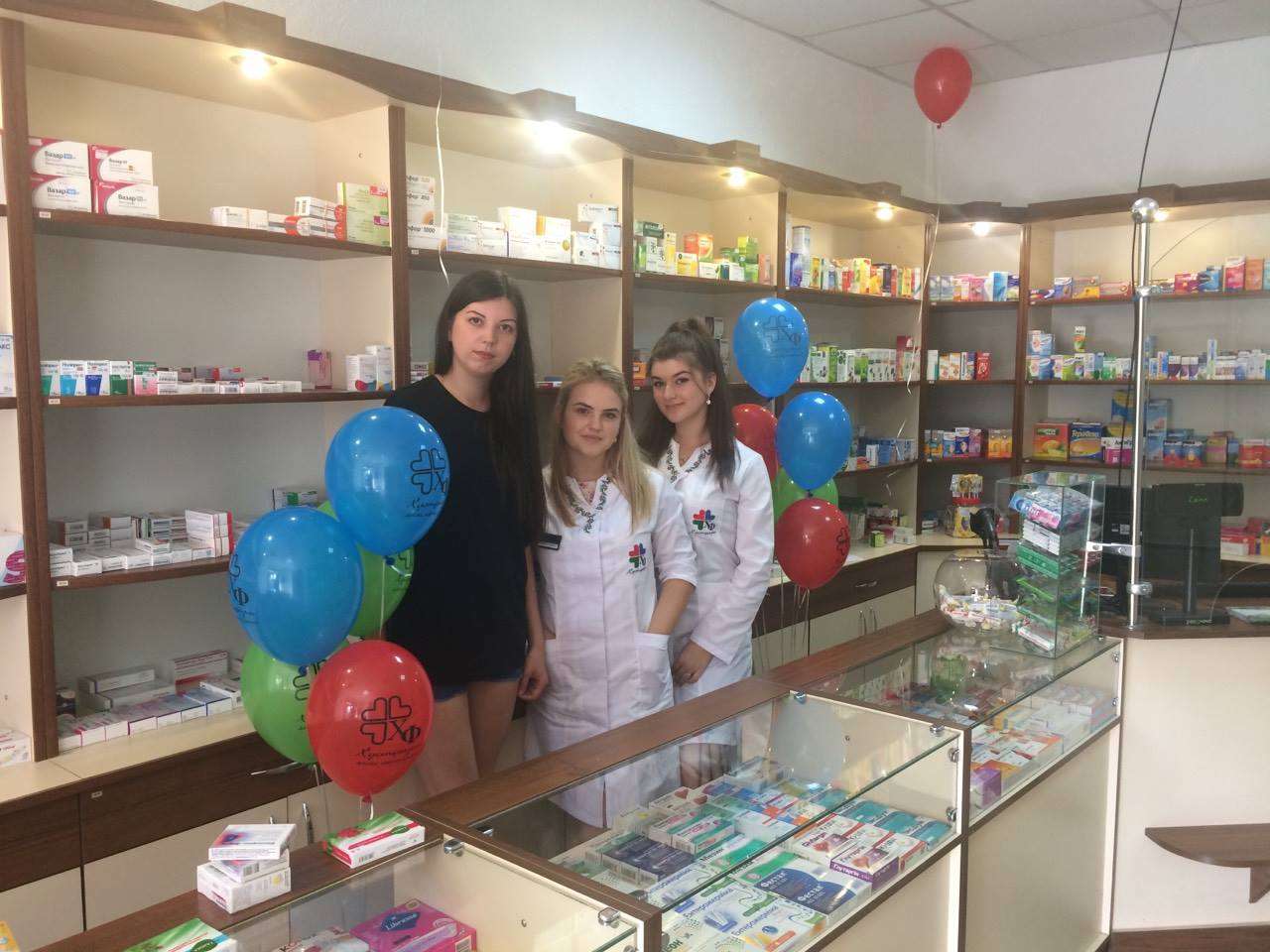 Нова аптека у с. Іза